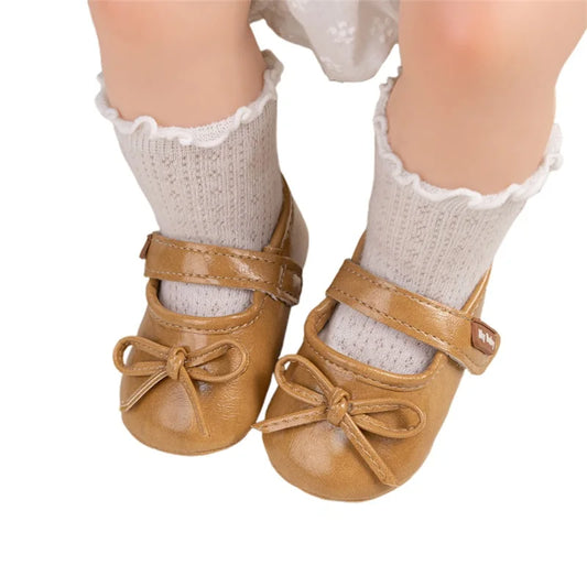 Adorable Toddler Girls Mary Jane Shoes with 3D Bow Detail Anti-slip Soft Sole Walking Shoes for Spring and Autumn Stylish