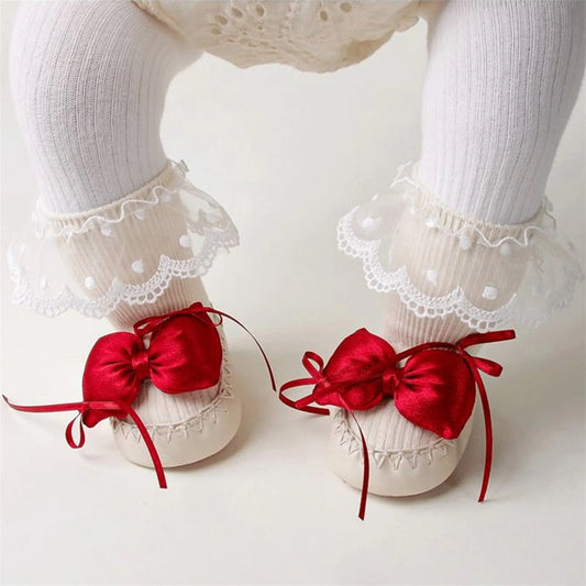 Adorable Baby Girl Slip-On Shoes with Sweet Bow Detail and Cozy Fleece Lining for Infant Toddler Newborns - Non-Slip Lace Trim